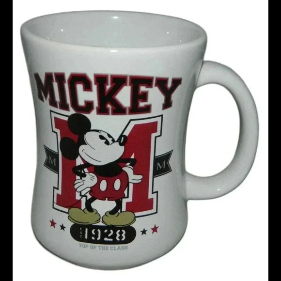 Disney Store Exclusive Mickey Mouse Top Of The Class 1928 Ceramic Mug - Picture 1 of 3